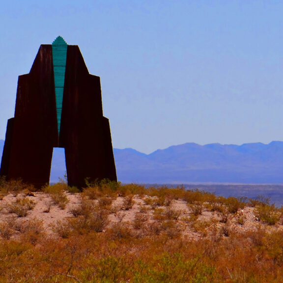 El-Camino-Real-Monument